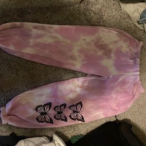 Tie dye sweatpants with black butterfly’s size large